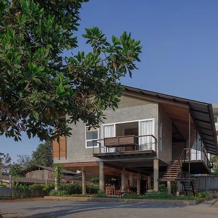Baan Lek Villa Чантабури Экстерьер фото